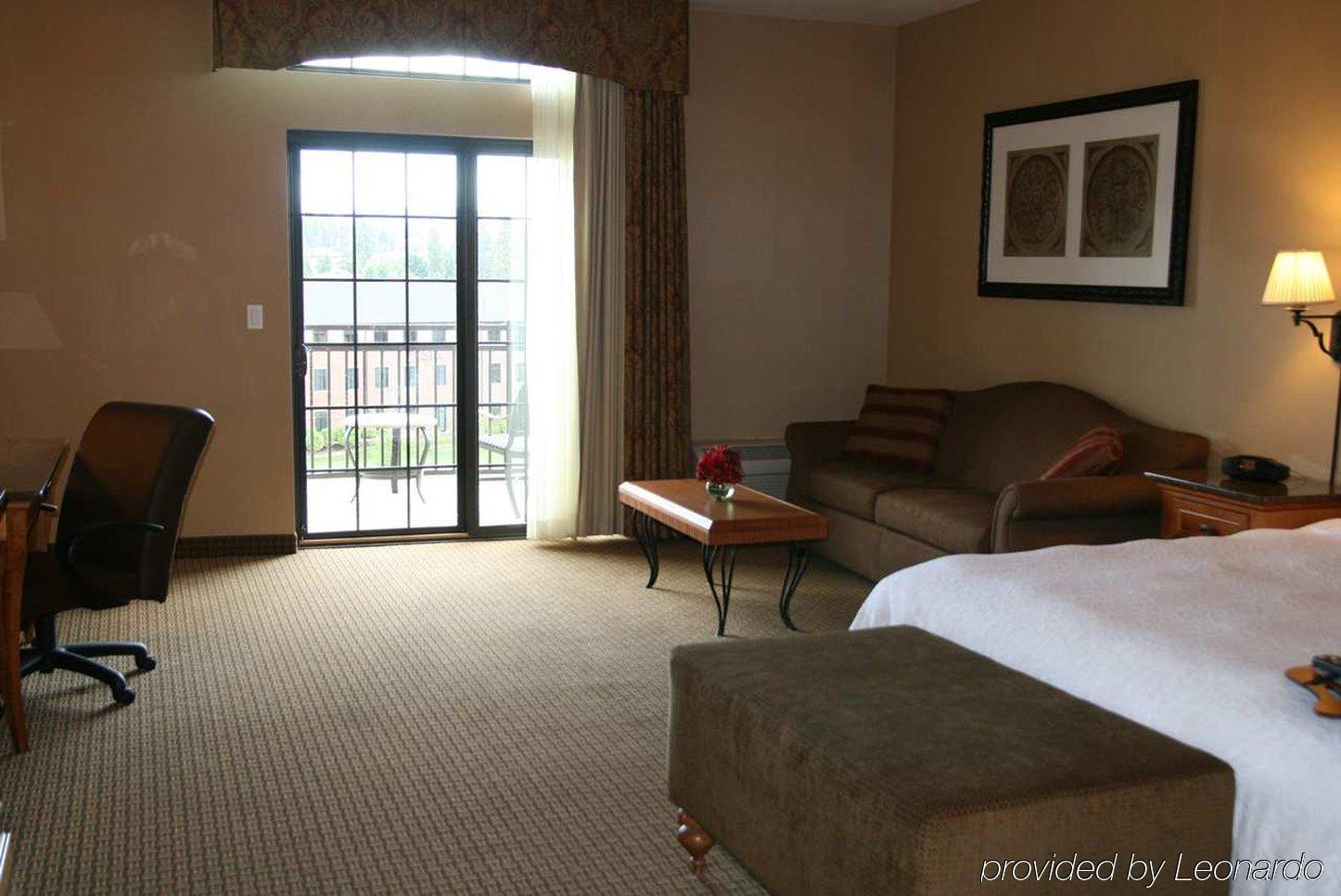 Hampton Inn And Suites Coeur D'Alene Room photo