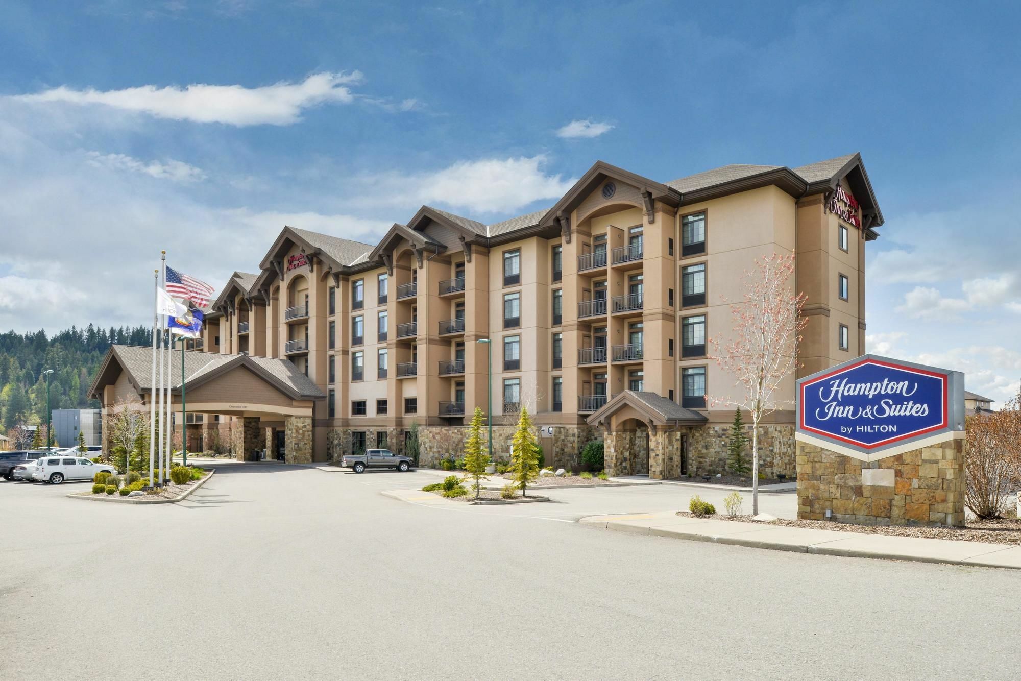 Hampton Inn And Suites Coeur D'Alene Exterior photo